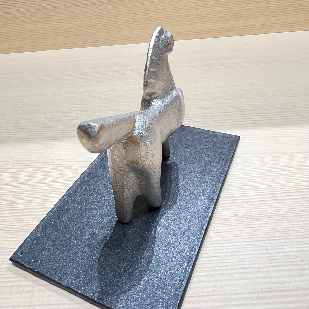 織田幸銅器】 干支の置物 悠 ヨツカワススム作 | 高岡伝渡 -online shop-