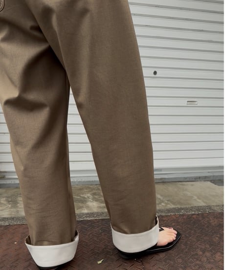 cuffed tapered pants