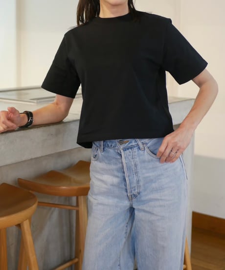cropped T-shirts