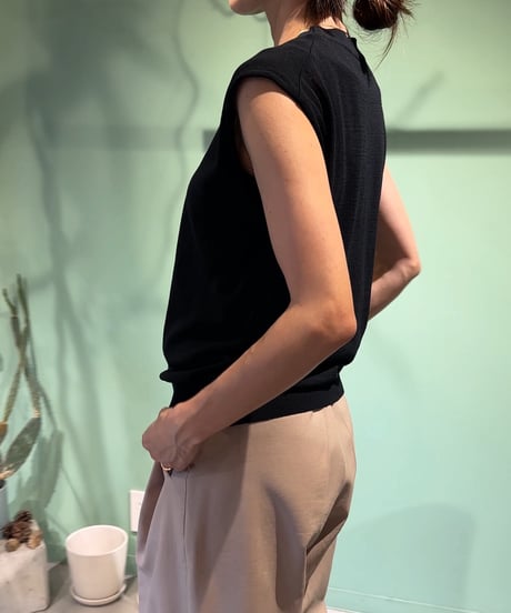 cotton brend tops