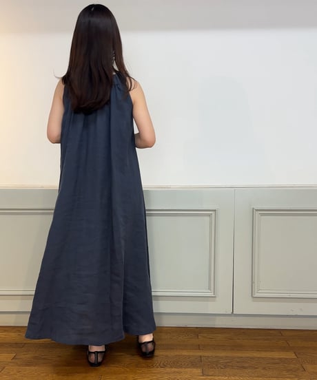 backneck gather one-piece