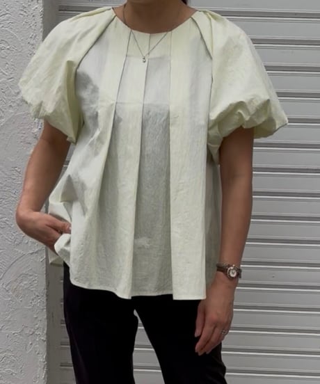 tulip sleeve blouse