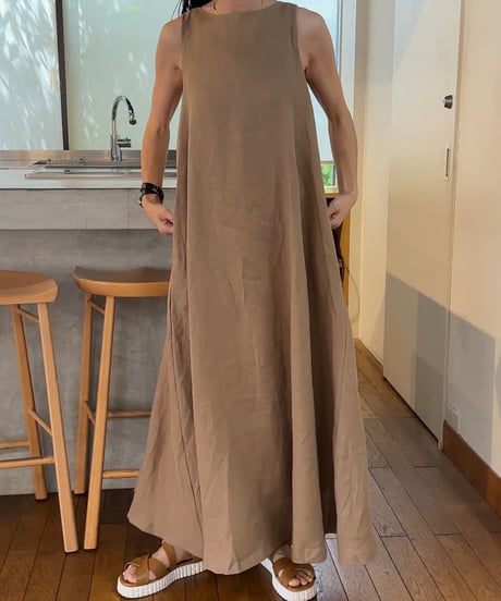 backneck gather one-piece
