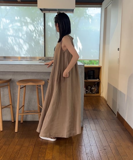 backneck gather one-piece