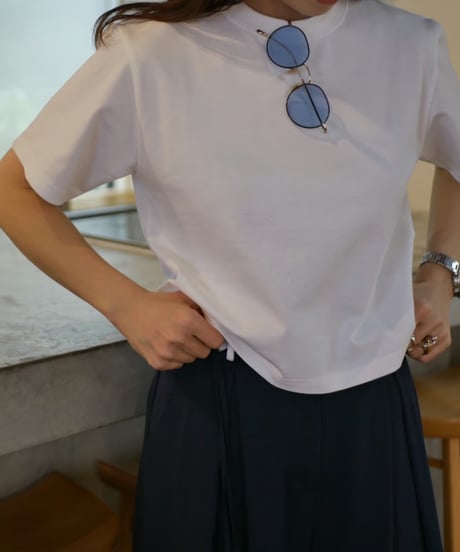 cropped T-shirts