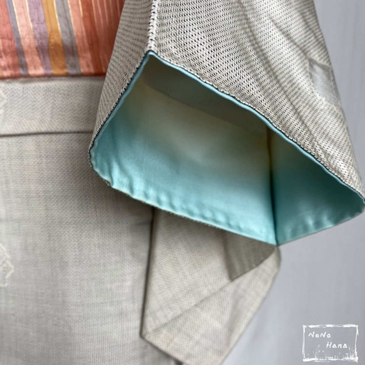 大島紬】正絹 白大島 白蚊絣に翁 | 野の花