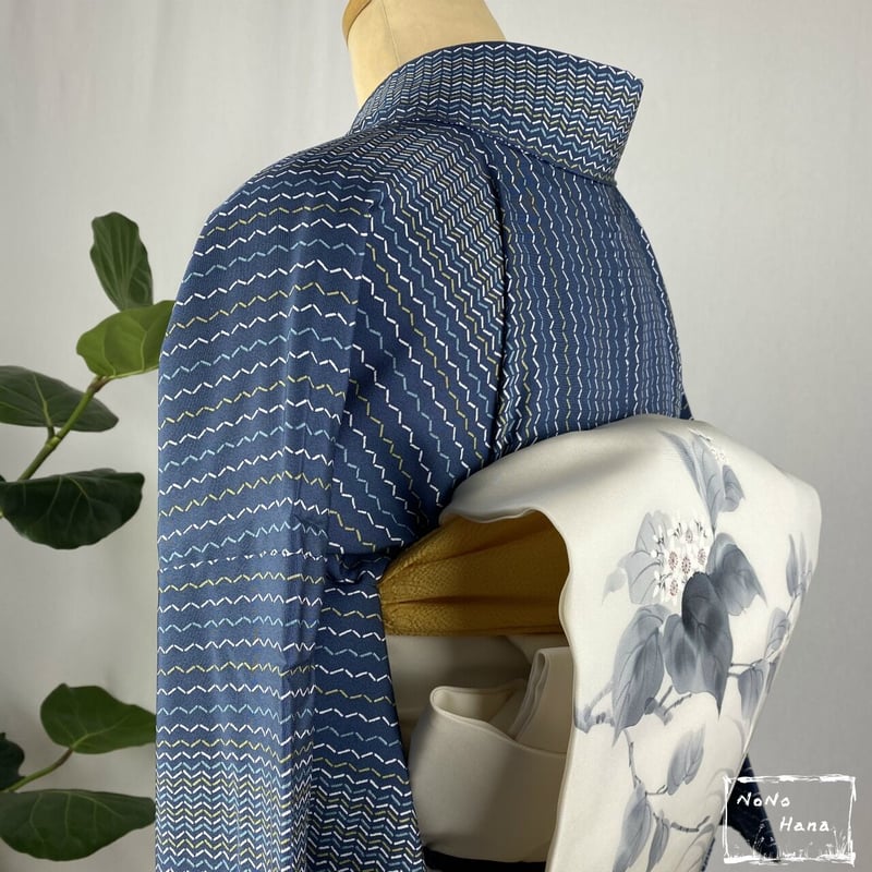 【三松】お誂品 えれがんす 小紋 矢羽根文様 正絹 y713 三松】お誂品 えれがんす 小紋 矢羽根文様 正絹 y713