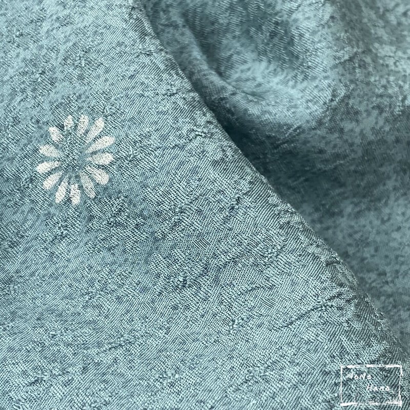小紋】正絹 単衣 小菊の飛び柄 花浅葱色 | 野の花 小紋】正絹 単衣 小菊の飛び柄 花浅葱色 | 野の花