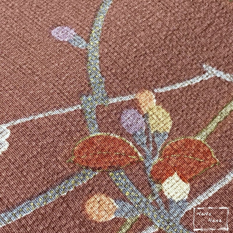 洗える着物】小紋 袷 小枝に花 丁子茶 | 野の花