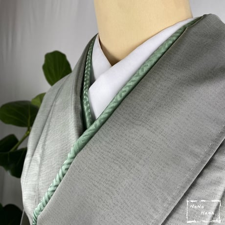【大島紬の訪問着】正絹　袷　海松色・灰緑色