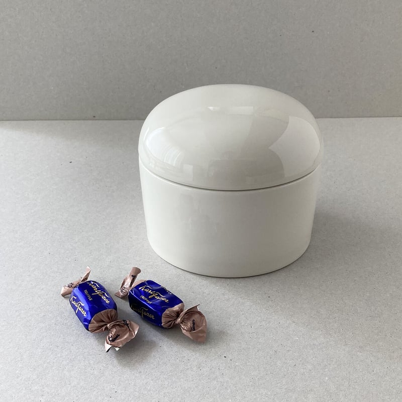 arabia eeva oval canister | retro number