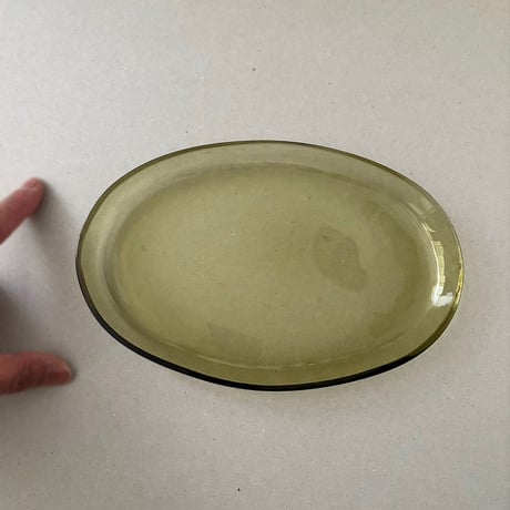 brown glass oval plate riihimaki?