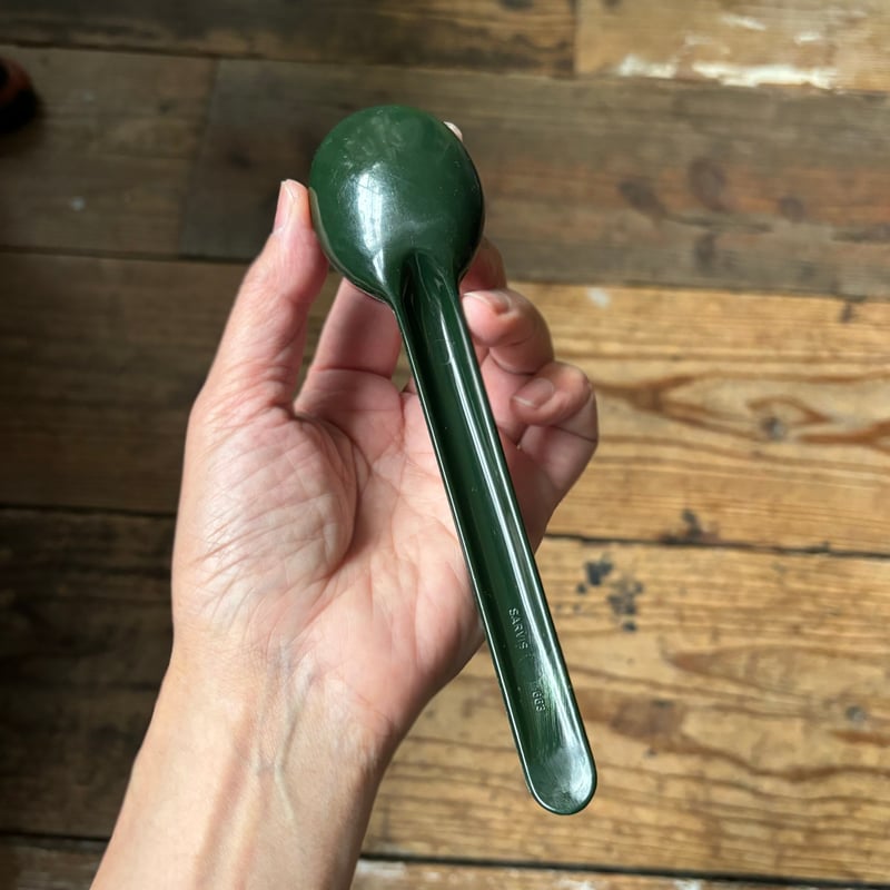 Finland SARVIS easy day cutlery green | retro n
