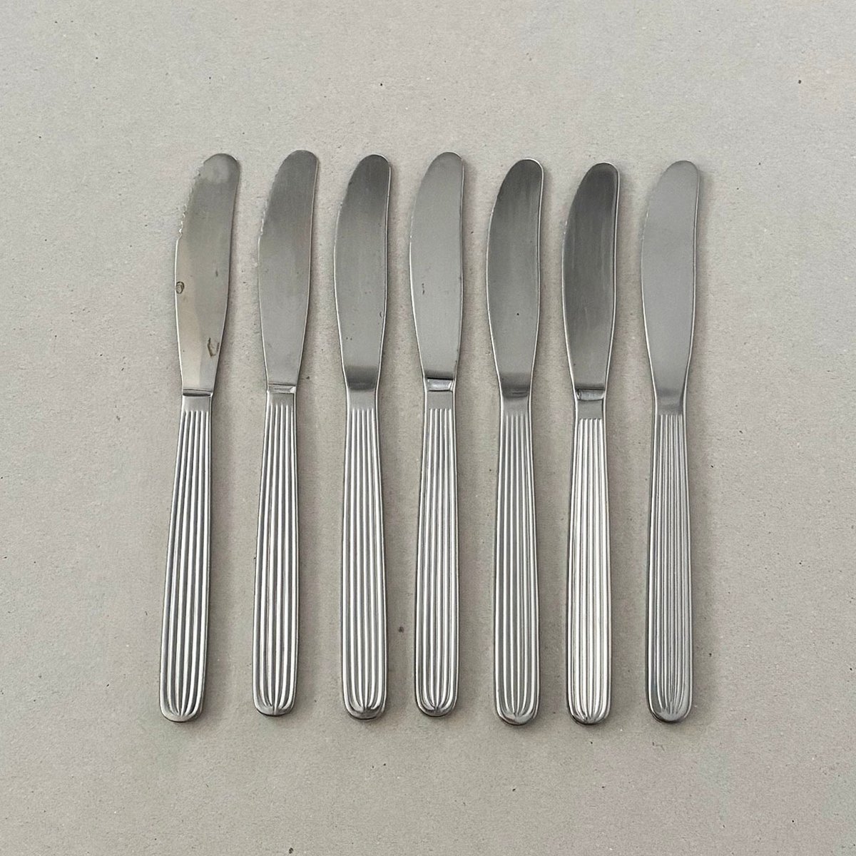 Hackman scandia table knife 19cm | retro number