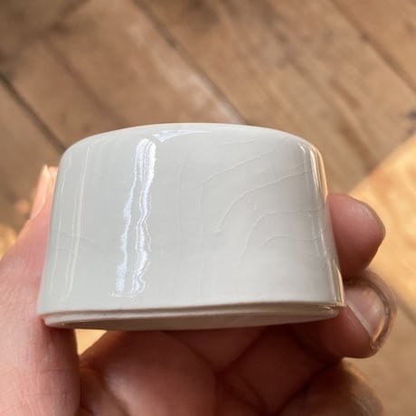 arabia  egg holder  white  B