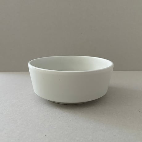 arabia flower pot SL white