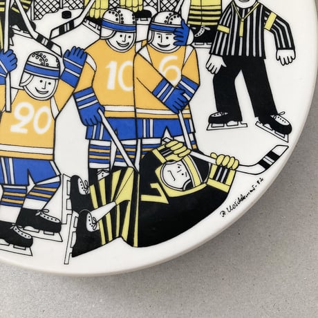 arabia ice hockey  plate