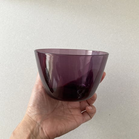 Nuutajarvi  glass bowl violet