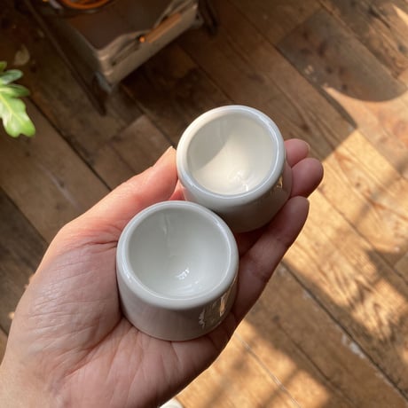 arabia  egg holder  white  B