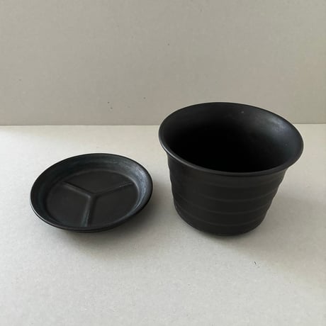 arabia flower pot SF1 black