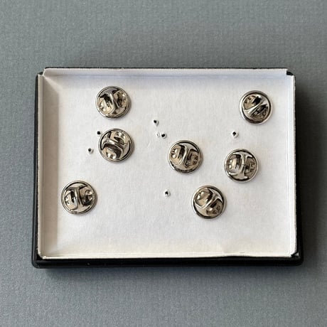 Finnair premium pins