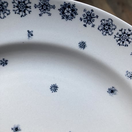 arabia snowflake plate