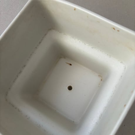 arabia flower pot LB2 white
