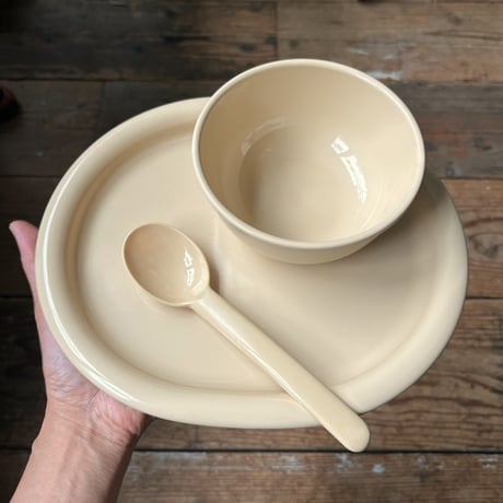 Finland SARVIS easy day oval plate L beige