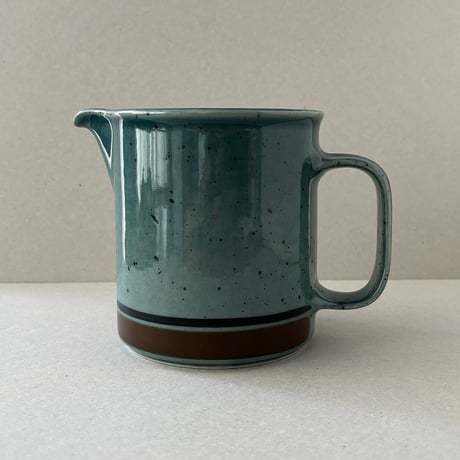 arabia meri pitcher