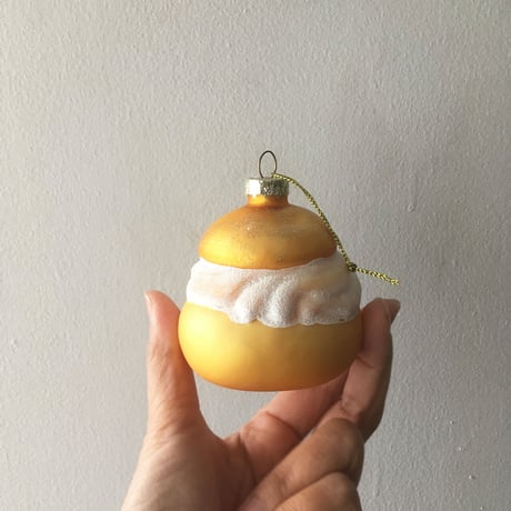 semla / laskiaispullat ornament