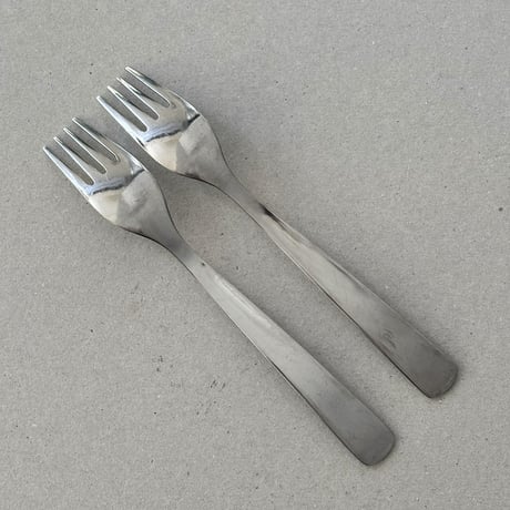 Finnair logo fork