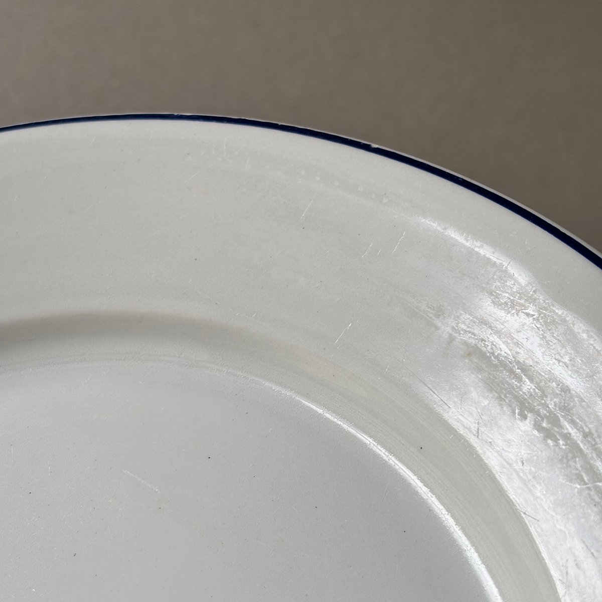 ARABIA ホワイトプレート 青いライン arabia blue line plate tuotanto logo | retro nu