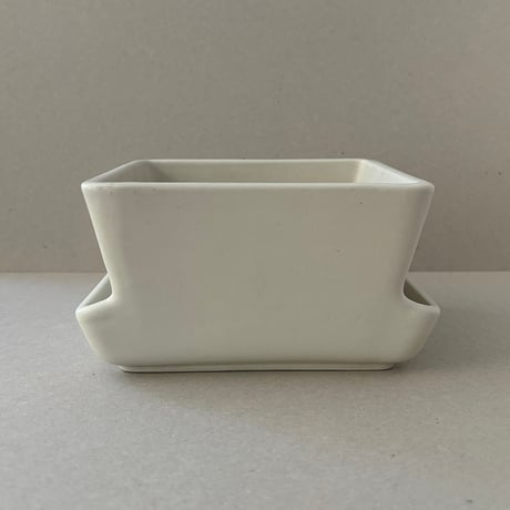 arabia flower pot LL1