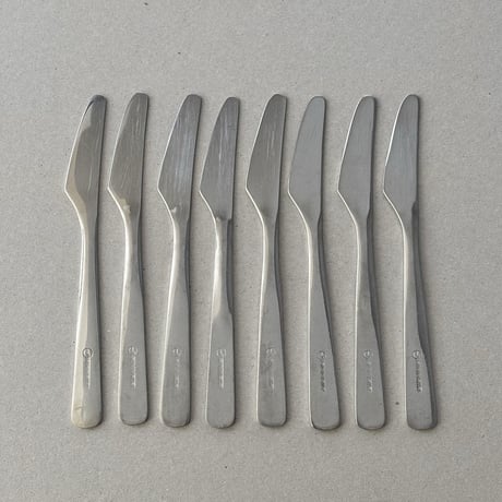 Finnair logo knife