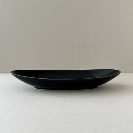 arabia black oval plate