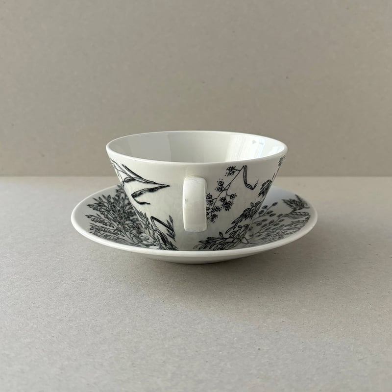 arabia tea cup and saucer Timjami | retro number arabia tea cup and saucer Timjami | retro number