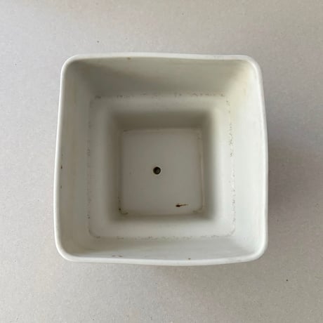 arabia flower pot LB2 white