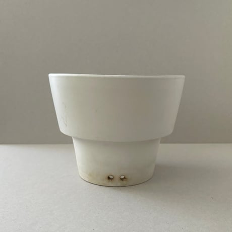 arabia flower pot SL white