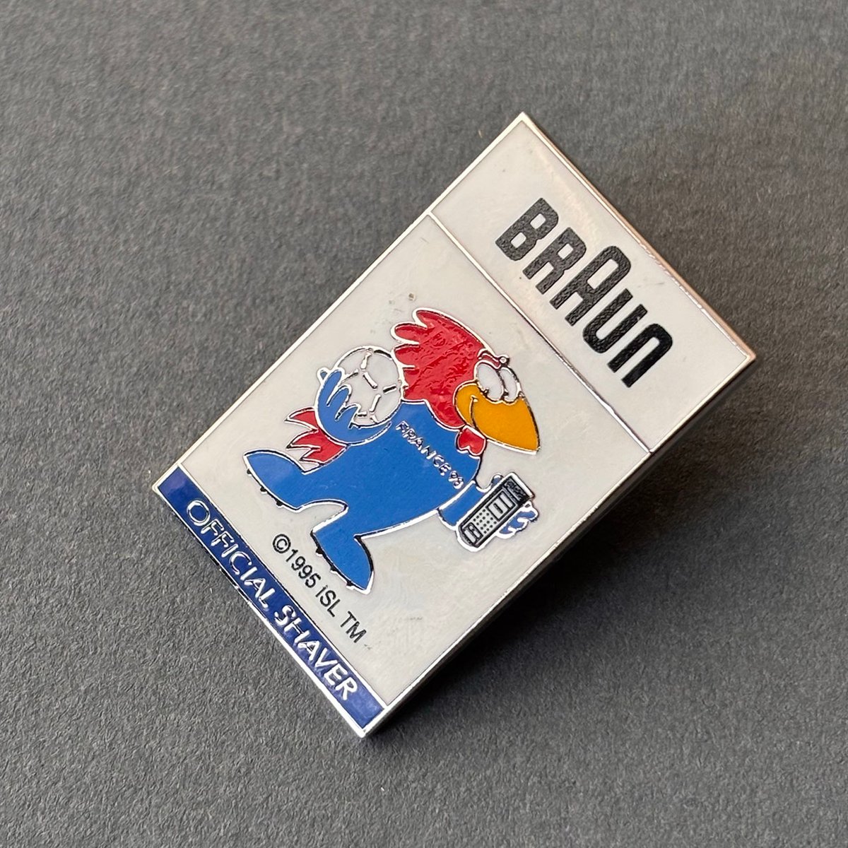 1998 FIFA W杯 × BRAUN pin | retro number