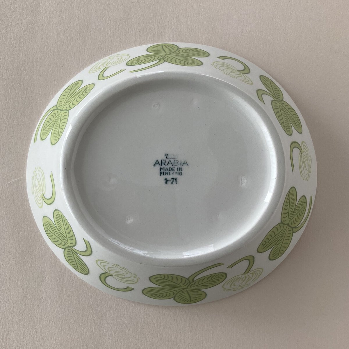 arabia apila oval bowl | retro number arabia apila oval bowl | retro number