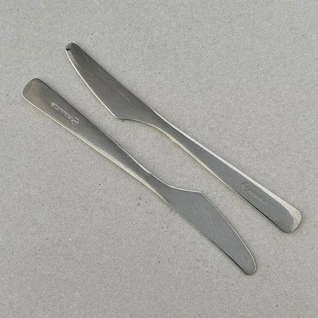 Finnair logo knife
