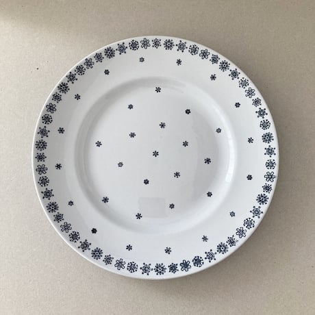 arabia snowflake plate