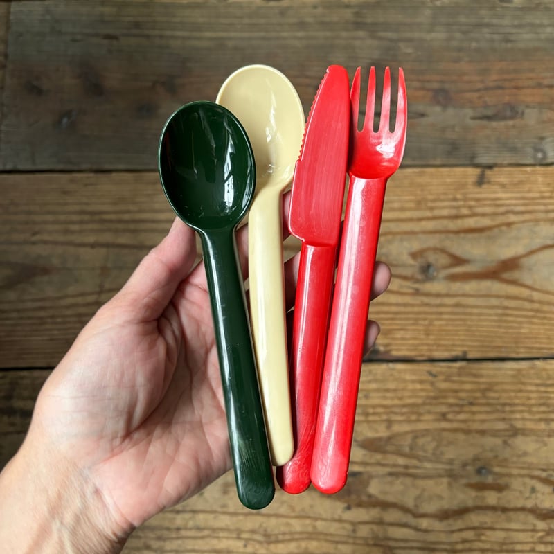 カイフランク 「easy day 」 ピトポイタ / フィンランド カトラリー Finland SARVIS easy day cutlery green | retro n