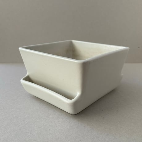 arabia flower pot LL1
