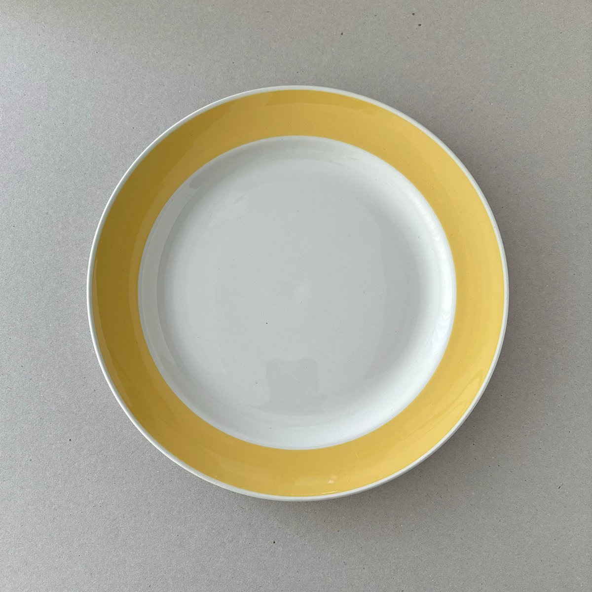 arabia Atria plate 24cm yellow line | retro number