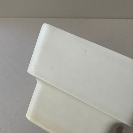 arabia flower pot LB2 white