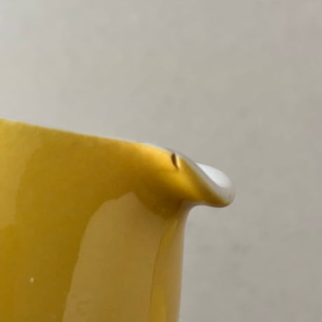 arabia  Kesto creamer Kaj Franck  yellow