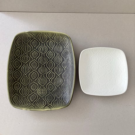 arabia  plate AL-2 25cm green