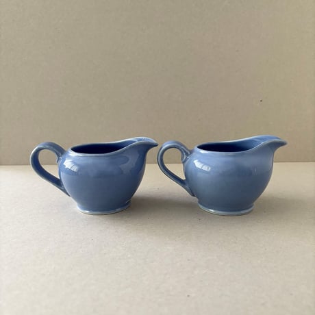 arabia creamer blue