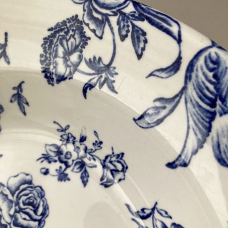 arabia  soup plate  blue flower motif 23cm